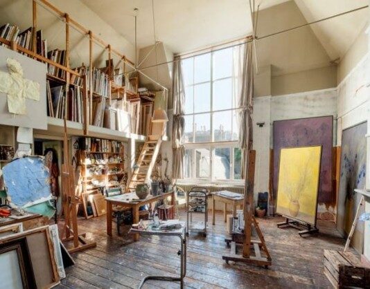 Producción, visibilidad y endeudamiento en el arte contemporáneo