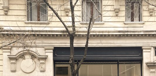 Estrategias de continuidad: galerías, mercado y circulación en la escena porteña