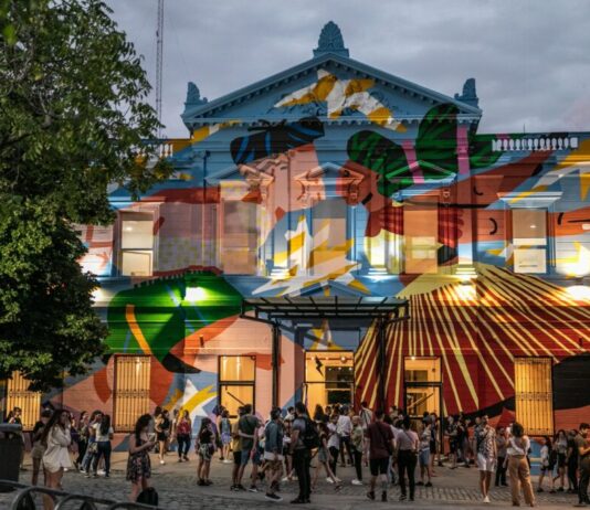 Entre texto e imagen: el giro narrativo del Recoleta Centro Cultural Recoleta, Buenos Aires, Argentina