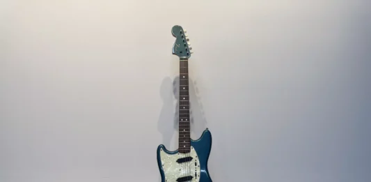 La legendaria guitarra de Kurt Cobain sale a subasta: un hito para el coleccionismo internacional