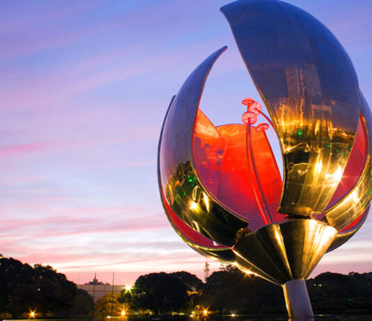 Esculturas públicas: formas que insisten en la ciudad