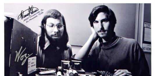 El día en que nació Apple: el contrato original sale a subasta en Christie’s