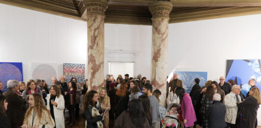 Diálogos sin fronteras. Diez voces del arte entre Italia y Argentina