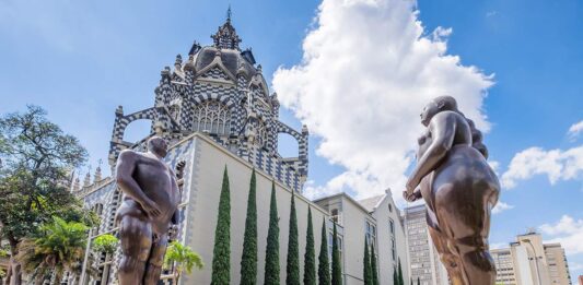 Del artista al ícono: cuando América Latina se convierte en dispositivo cultural global