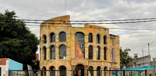 Ituzaingó como ficción: monumentos, deseo y una imaginación fuera de escala