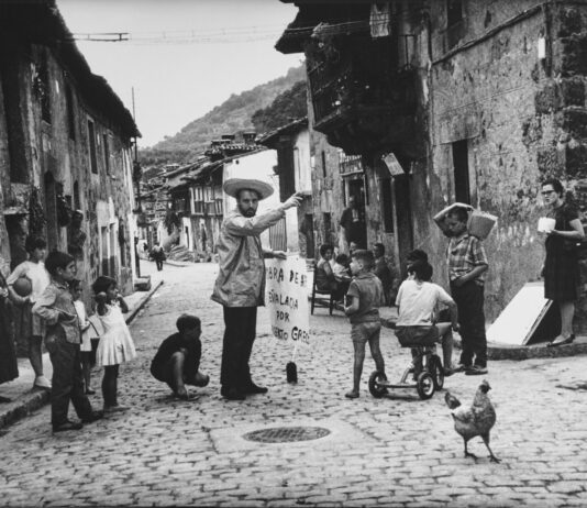 Alberto Greco: el arte vivo como experiencia colectiva en el Museo Reina Sofía (Madrid)