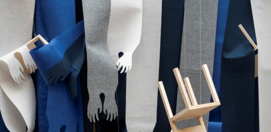 Cristina Salgado en la Pinacoteca de São Paulo: el cuerpo y el mar como escena psíquica