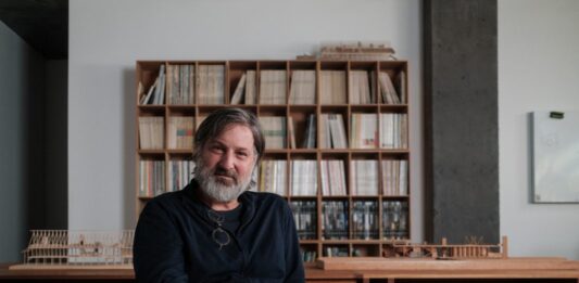 El prestigioso Pritzker Prize 2026 fue otorgado al arquitecto chileno Smiljan Radic Clarke