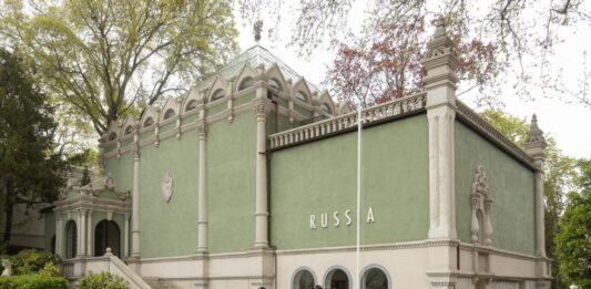 Rusia reabrirá su pabellón nacional en la Bienal de Venecia 2026