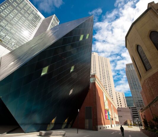 En San Francisco, el Contemporary Jewish Museum pone en venta la sede de Libeskind