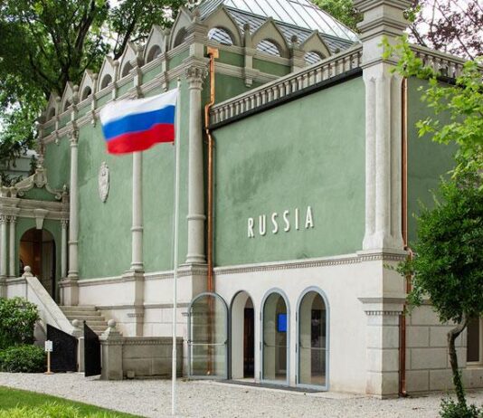 Pabellón Rusia en la Bienal de Venecia: sanciones ucranianas y fondos de la UE en riesgo