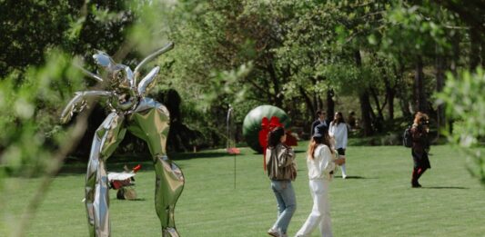 Bucarest se está convirtiendo en una buena idea para el arte contemporáneo