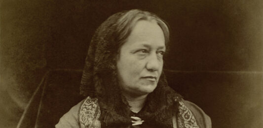 Una placa azul para Julia Margaret Cameron: 5 cosas que hay que saber sobre la pionera de la fotografía