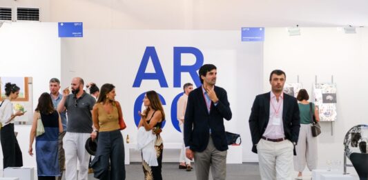 Diez años de ARCOlisboa: lo que vimos en la feria que retrata una Lisboa cada vez más global
