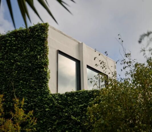 Casa Gràcia, en Menorca el nuevo refugio creativo ideado por Rashid Johnson