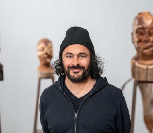 Kader Attia será el curador de la Bienal Kochi-Muziris 2027
