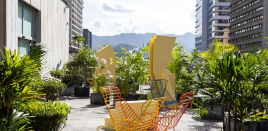 El peso del otro: Iván Argote en el MAMM de Medellín