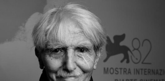 Murió Yervant Gianikian, maestro del cine experimental y León de Oro en Venecia