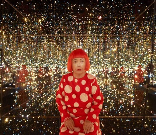 Ha muerto Yayoi Kusama, la mítica artista de los lunares y las Infinity Mirror Rooms