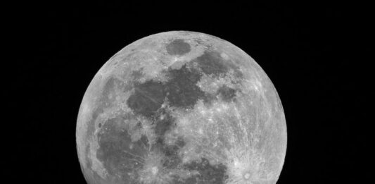 Apollo 12: el martillo de Alan Bean vendido por 812.500 dólares