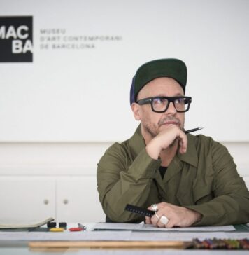 Entre urgencias y metáforas: el MACBA obstinado de Valentín Roma