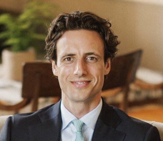 Phillips: Henry Highley es el nuevo Worldwide Head of Private Sales