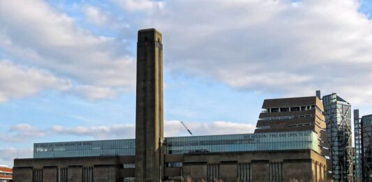 Un mural en el museo: la convocatoria abierta de la Tate Modern para jóvenes artistas