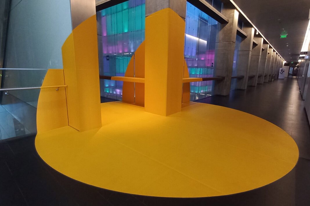 Intervención «Pulsación»https://www.exibart.ar/repository/media/formidable/11/img/1f3/Pulsacion_principal-1068x712.jpg