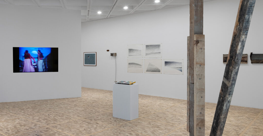 Ante el eclipse Arqueologías del arte en Méxicohttps://www.exibart.ar/repository/media/formidable/11/img/e0a/6a4d4d42b99a685630849656__GLR8954-1-1068x555.jpg